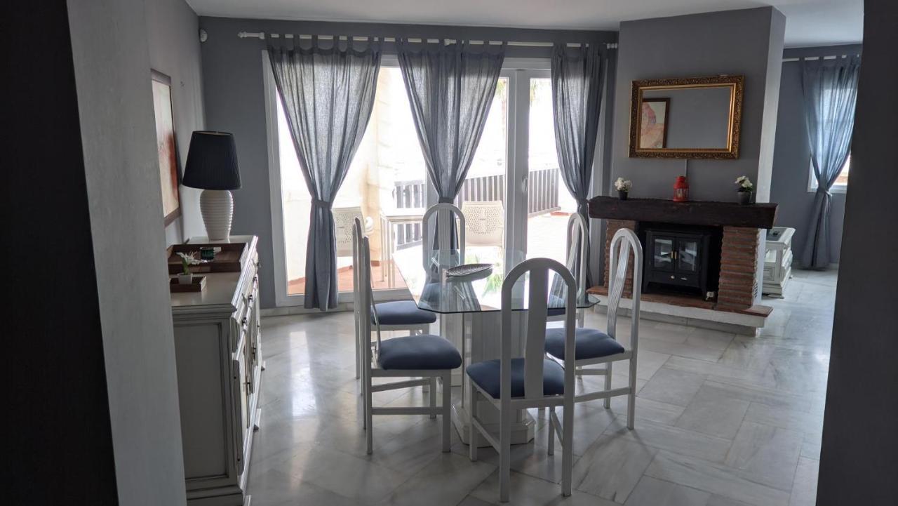 בנאלמדנה Apartamento Puerto Marina מראה חיצוני תמונה
